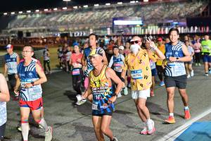 BIB: 
                            <button type="button" onclick="openModal(23303280)" class="btn btn-primary btn-sm float-right btn-popup" data-toggle="modal" data-target=".modal-high-quality">
                        <i class="fas fa-shopping-cart"></i> Add to Cart
                    </button>
                                            <button type="button" onclick="isThisMe(23303280, true)" class="btn btn-success btn-sm float-right btn-popup btn-isme hidden" data-toggle="tooltip" data-placement="bottom" title="นี่คือรูปของคุณใช่ไหม คลิกที่นี่เพื่อเอาเข้าอัลบั้ม">
                        <i class="fas fa-plus"></i> Add to album
                    </button>
                    <button type="button" onclick="isThisMe(23303280, false)" class="btn btn-warning btn-sm float-right btn-popup btn-isnotme hidden">
                        <i class="fas fa-ban"></i> Remove from album
                    </button>